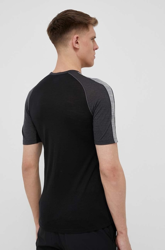 Odzież Icebreaker t-shirt funkcyjny 125 ZoneKnit IB0A56H75851 czarny