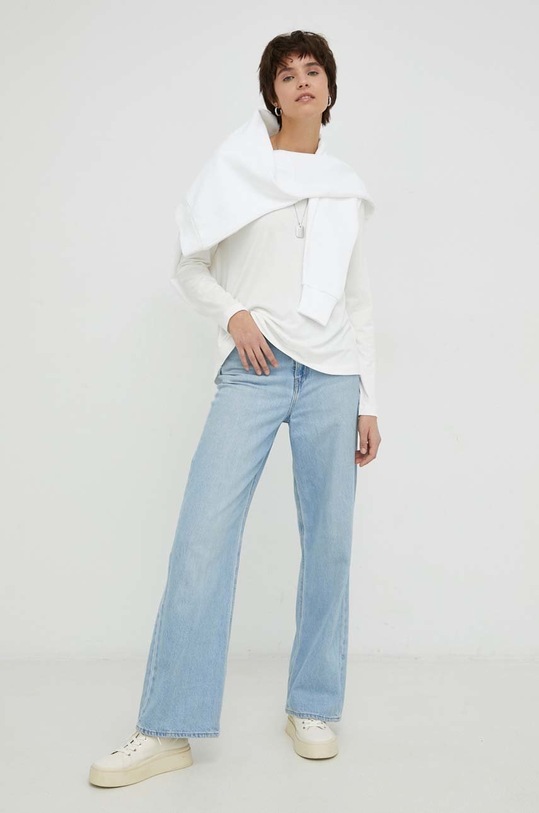 Памучен суичър Levi's A4933.0000 бял SS23
