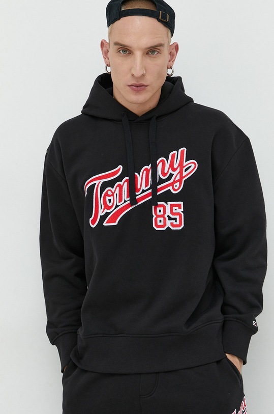 Mikina Tommy Jeans DM0DM15711.PPYX čierna SS23
