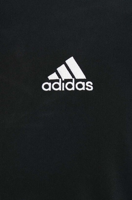 Спортивный костюм adidas IC6747