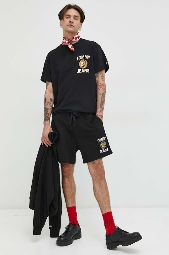 Tommy Jeans pamut melegítőfelső DM0DM16376.PPYX fekete SS23