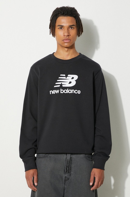 New Balance bluza nadruk czarny MT31538BK