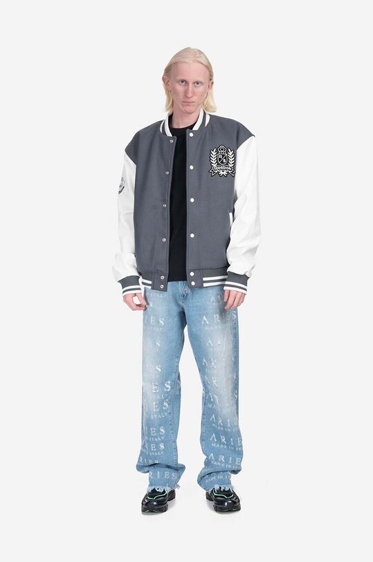 Куртка-бомбер с примесью шерсти Reebok Classic Res V Jacket HS7142 серый SS23