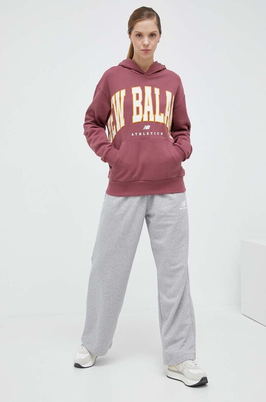 Памучен суичър New Balance UT31550WAD розов
