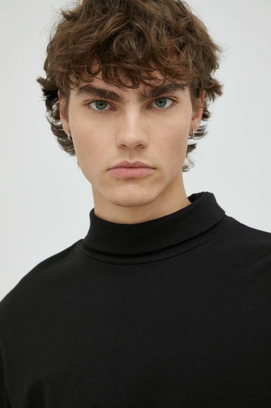 Bombažna majica z dolgimi rokavi Levi's črna A1849.0004