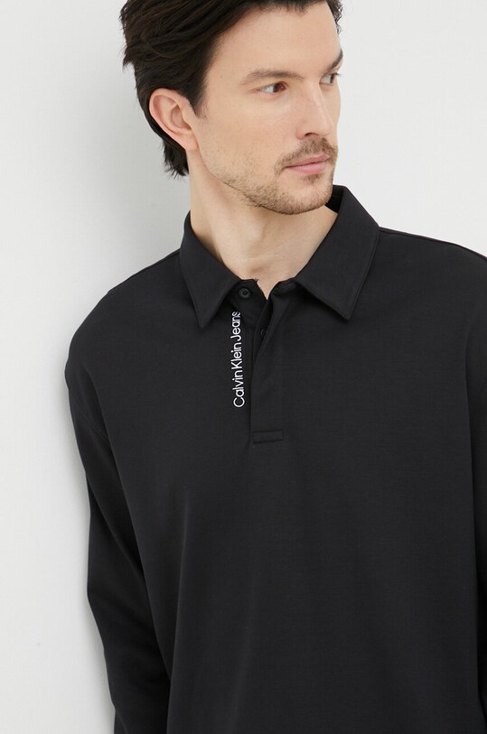Bombažna majica z dolgimi rokavi Calvin Klein Jeans črna J30J322852.PPYX