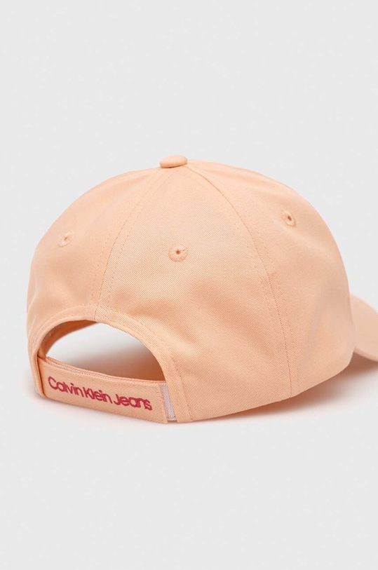 Dziewczynka Calvin Klein Jeans czapka z daszkiem bawełniana dziecięca IU0IU00150.PPYX pomarańczowy