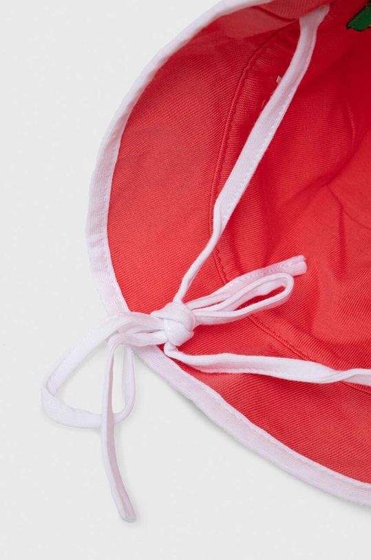 Αναστρέψιμο βαμβακερό παιδικό καπέλο United Colors of Benetton 6GIAGA00O.P.SEASONAL