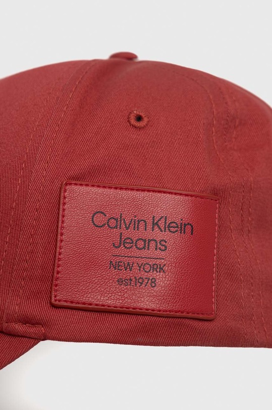 Bavlněná baseballová čepice Calvin Klein Jeans K50K510180.PPYX červená SS23