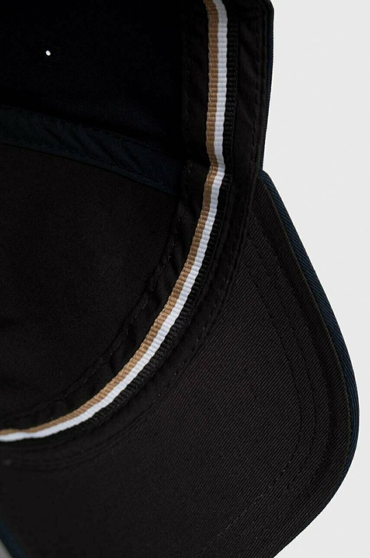 BOSS czapka z daszkiem bawełniana granatowy 50483178