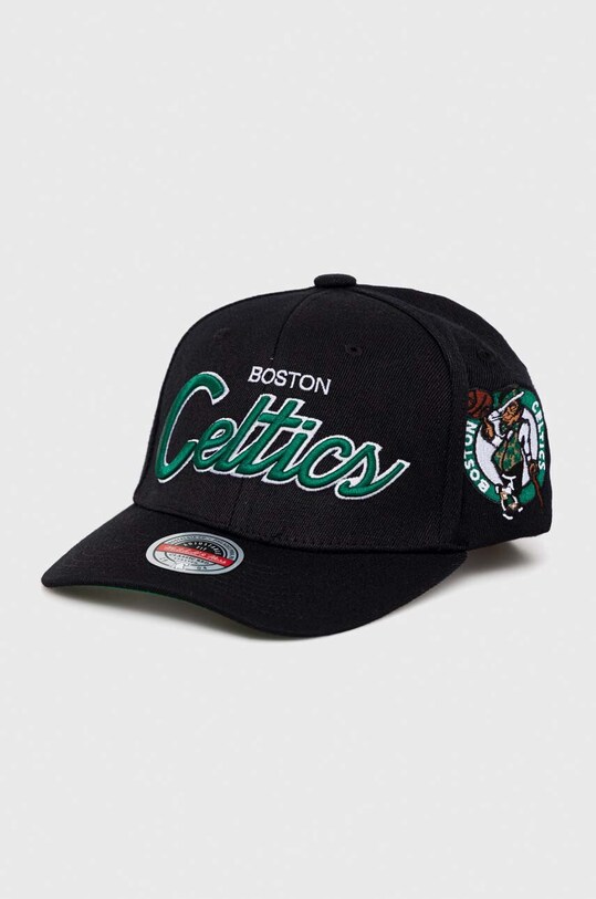 Шапка с козирка с вълна Mitchell&Ness BOSTON CELTICS с вълна черен HHSS3281