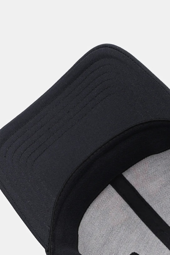Under Armour czapka z daszkiem czarny 1376700