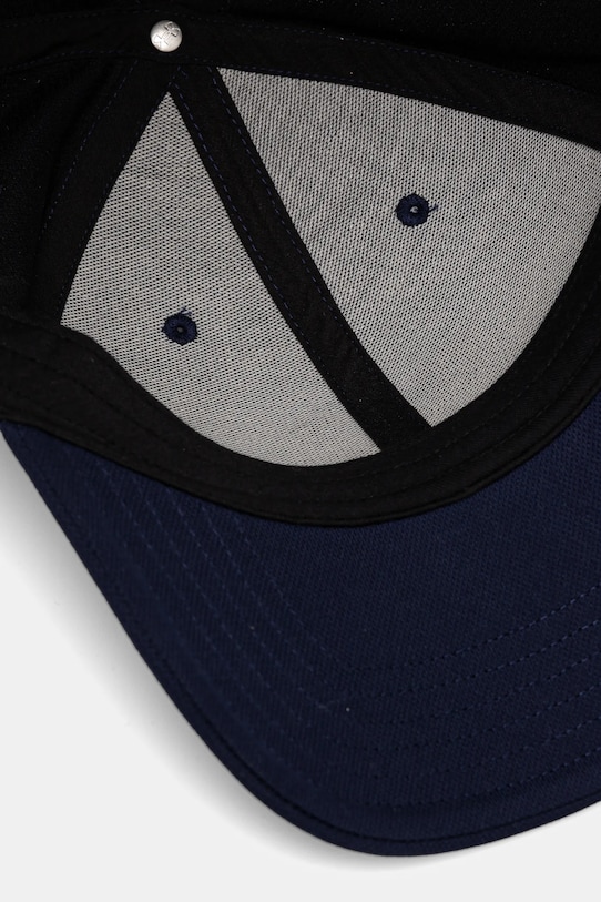 Under Armour sapca Blitzing bleumarin 1376701