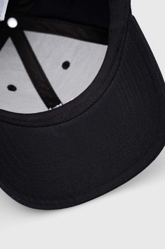 Šiltovka adidas čierna HT6355