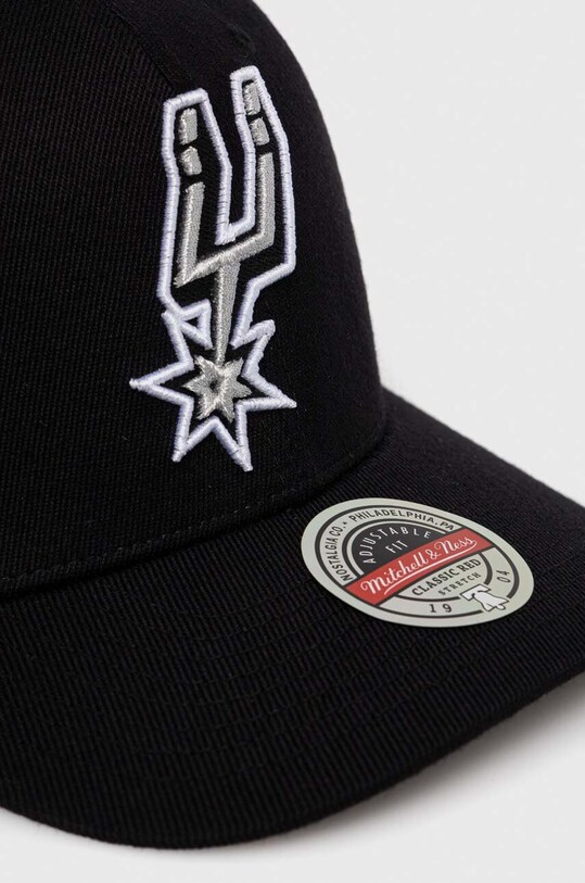Mitchell&Ness șapcă din amestec de lână San Antonio Spurs HHSS3257.SASYYPPPBLC negru SS23