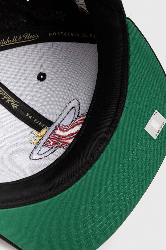 Καπάκι με μείγμα μαλλί Mitchell&Ness Miami Heat μαύρο HHSS2976.MHEYYPPPBLC