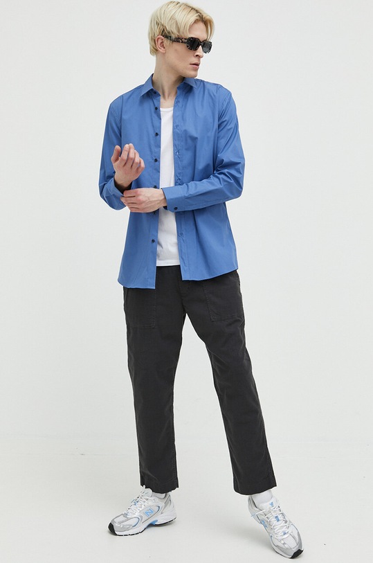 Odzież HUGO koszula bawełniana 50479219 niebieski