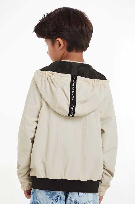 Calvin Klein Jeans kurtka dziecięca IB0IB01662.PPYX