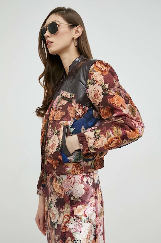 Guess kurtka bez kaptura brązowy W3RL17.WEL80