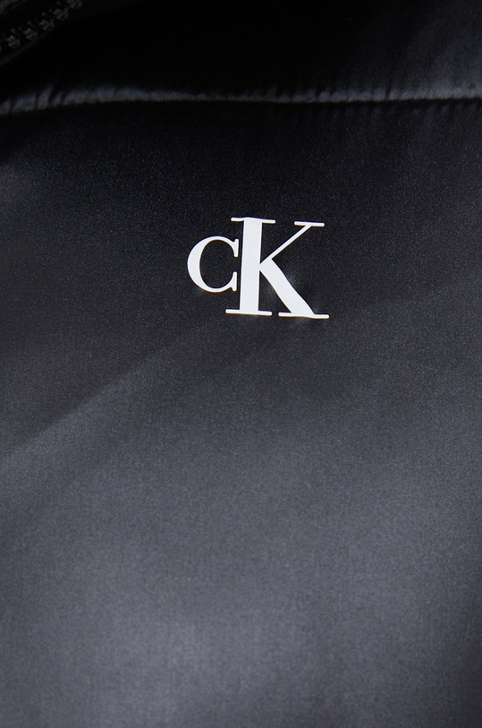 Calvin Klein Jeans rövid kabát J20J220335.PPYX fekete