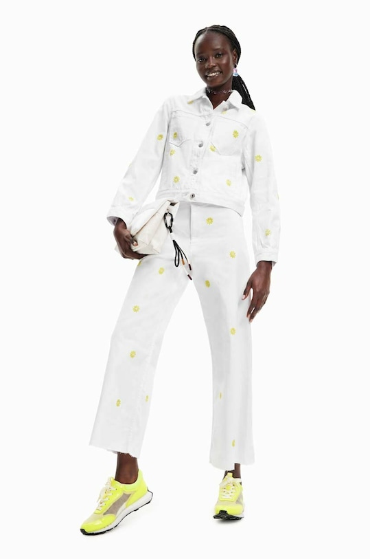 Desigual geacă din denim 23SWED61 alb SS23