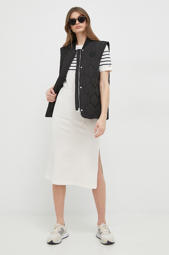 Vesta Tommy Hilfiger WW0WW38111.PPYX černá SS23