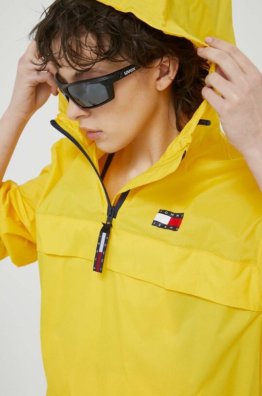 Tommy Jeans geaca galben DW0DW15333.PPYX