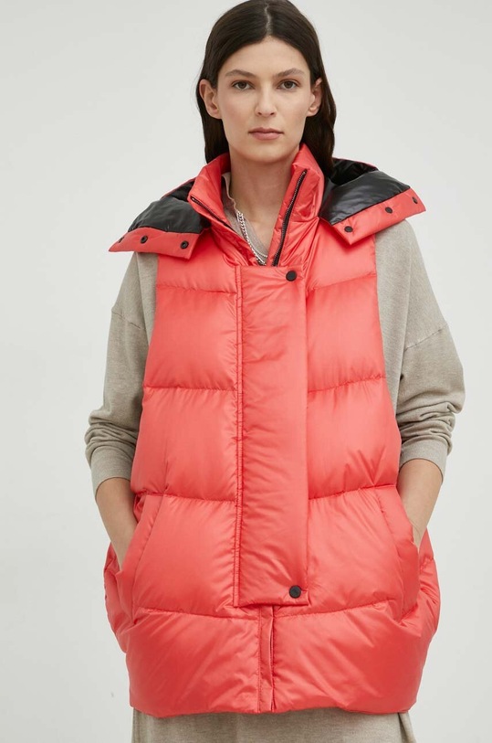 Αμάνικο από πούπουλα MMC STUDIO κόκκινο SPRING.BASIC