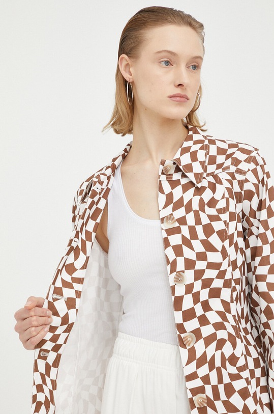 Bunda Résumé 17100948