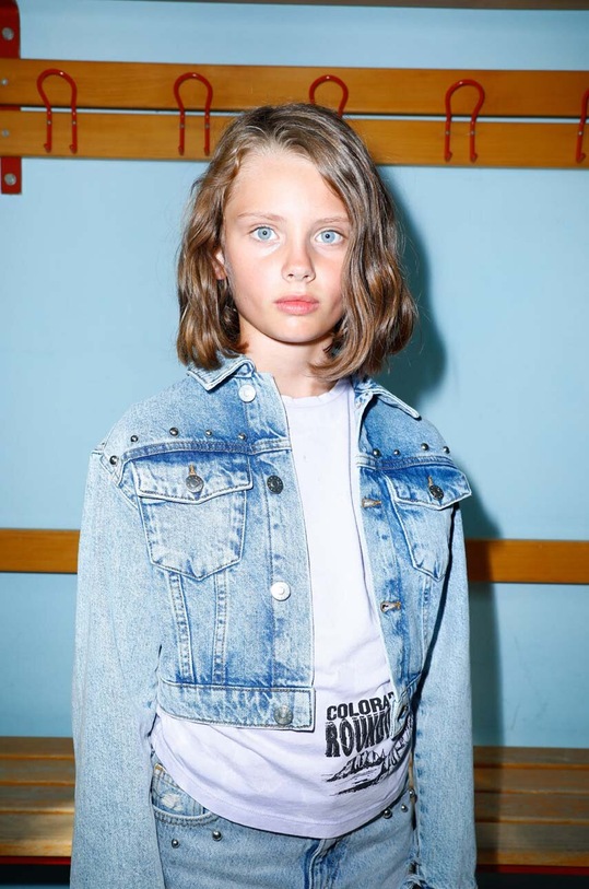 Sisley kurtka jeansowa dziecięca bez kaptura niebieski 2YO7YN00I.G.SEASONAL