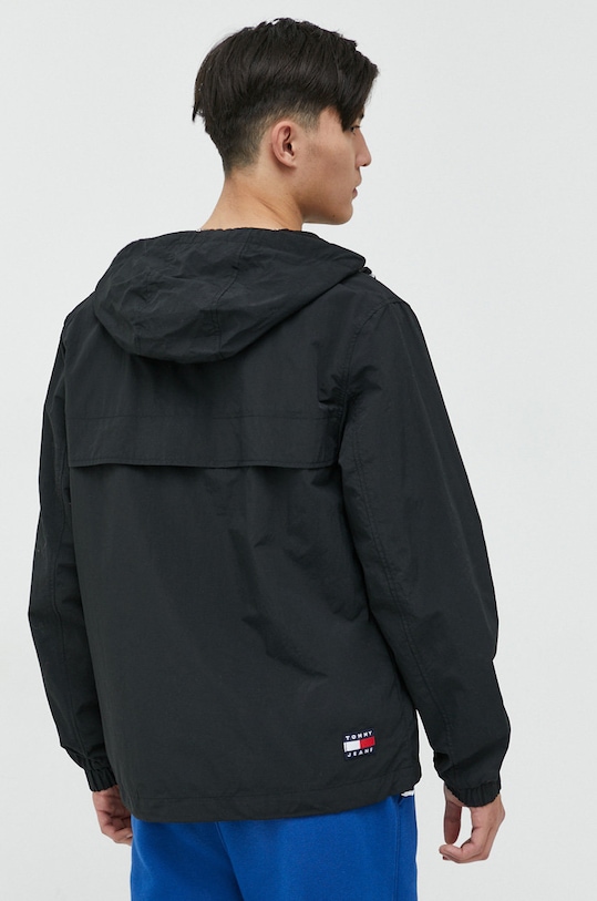 Odzież Tommy Jeans kurtka DM0DM13340.PPYX czarny