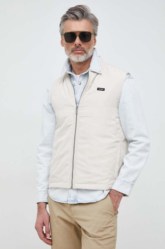 Prsluk Calvin Klein K10K111033.PPYX bež SS23