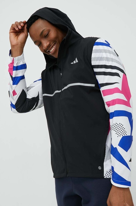 adidas Performance kurtka do biegania Own the Run Seasonal pozostałe czarny HM8431