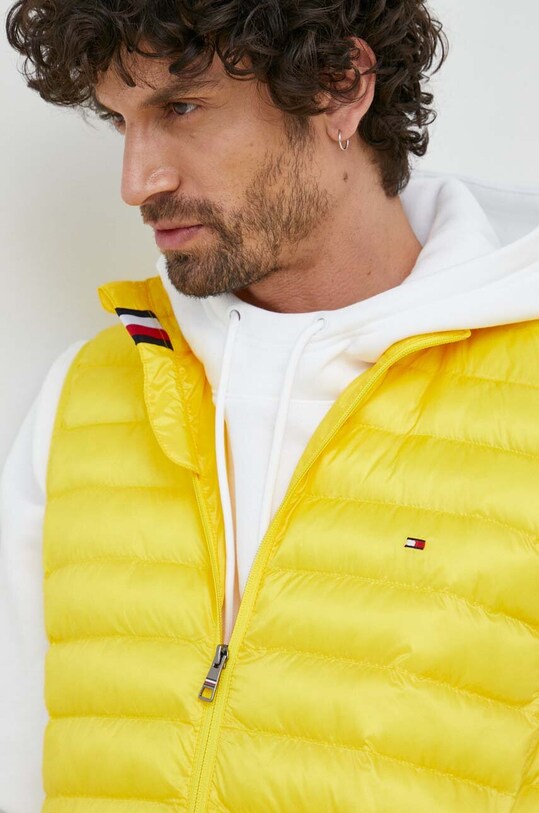 Αμάνικο μπουφάν Tommy Hilfiger κίτρινο MW0MW18762.PPYX