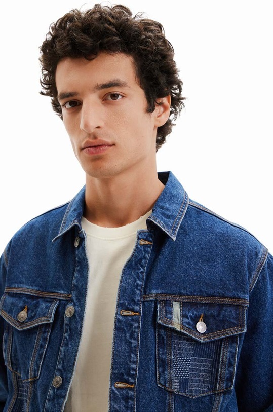 Desigual kurtka jeansowa 23SMED04 niebieski SS23