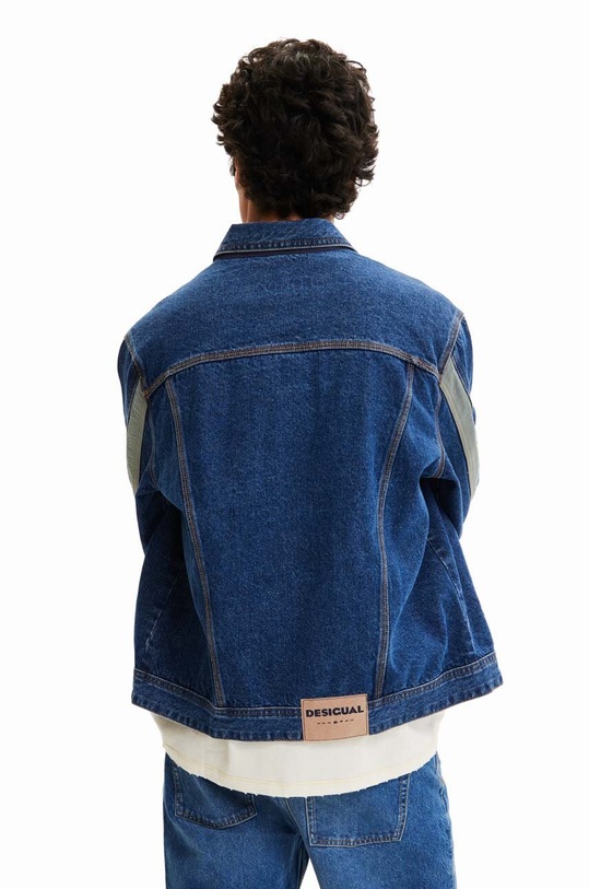 Odzież Desigual kurtka jeansowa 23SMED04 niebieski