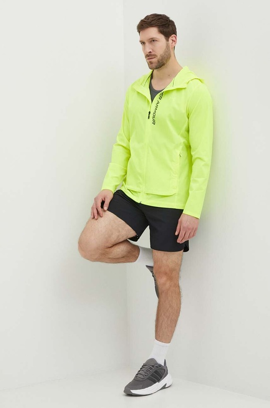 Under Armour kurtka do biegania OutRun The Storm 1376794 żółty SS25