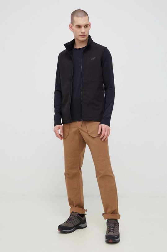 4F bezrękawnik sportowy 4FSS23TSOFM050 czarny SS23