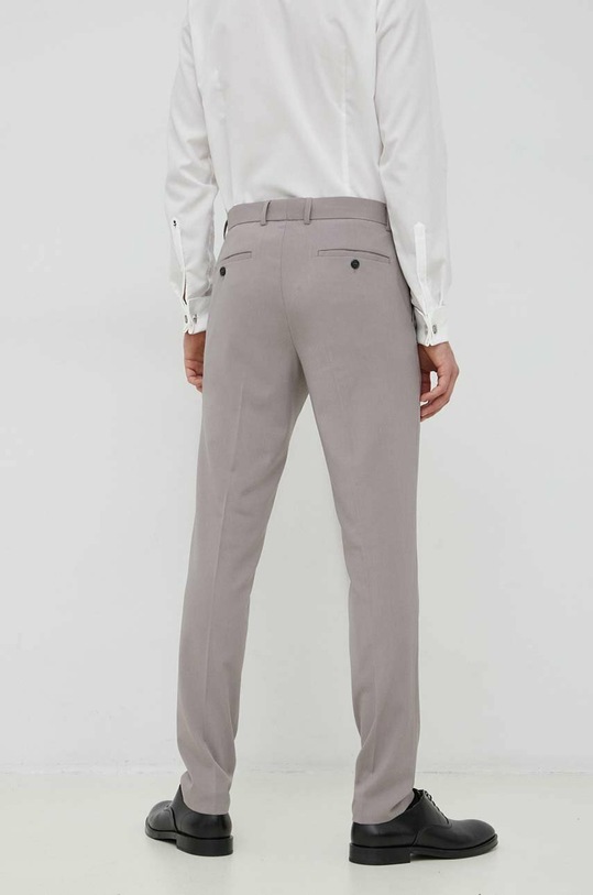 Oblek Lindbergh šedá 30.61040.SAND