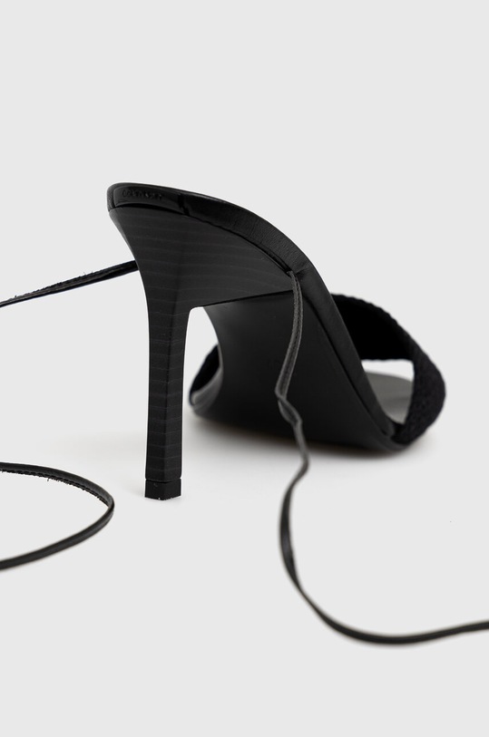 Boty Sandály Calvin Klein GEO STIL GLADI SANDAL 90HH HW0HW01467 černá