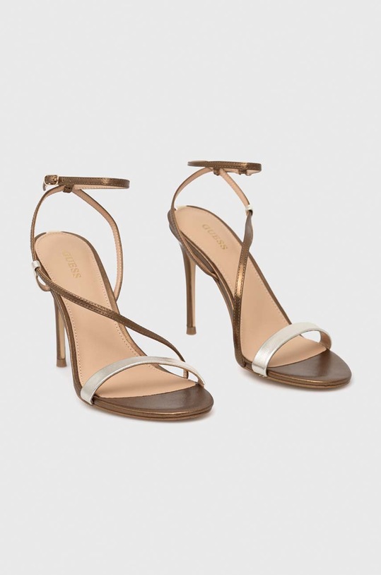 Guess sandały skórzane Kadera FL5KAD.LEM03.PLATI złoty SS23