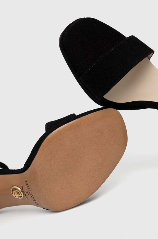 Замшевые сандалии Baldowski D04373.4742.001 чёрный