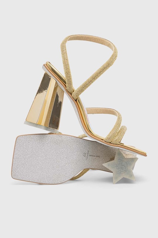 Chiara Ferragni sandały CF3136_005 złoty CF3136.005