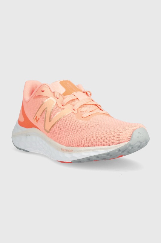 Běžecké boty New Balance Fresh Foam Arishi v4 WARISCC4 oranžová SS23