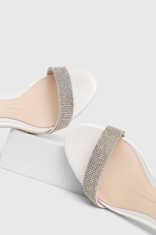 Sandale Buffalo Mary Belle bijela 1291420.WHT