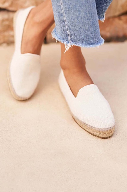 Espadrilky Manebi Flat Espadrilles biela O.7.0.N0