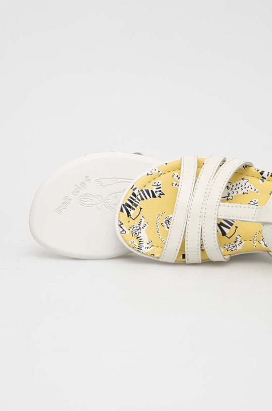 Detské kožené sandále Camper Twins béžová K800543.002.25.27