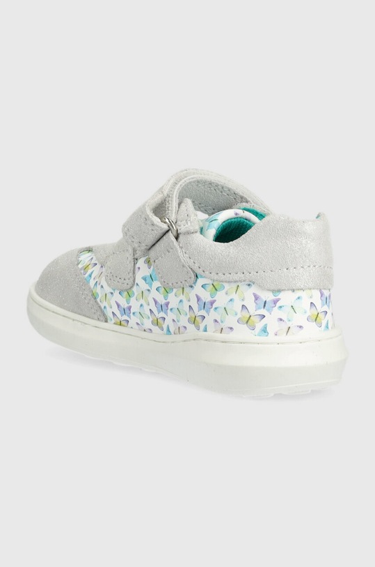 Dievča Detské tenisky Primigi 3905011 strieborná