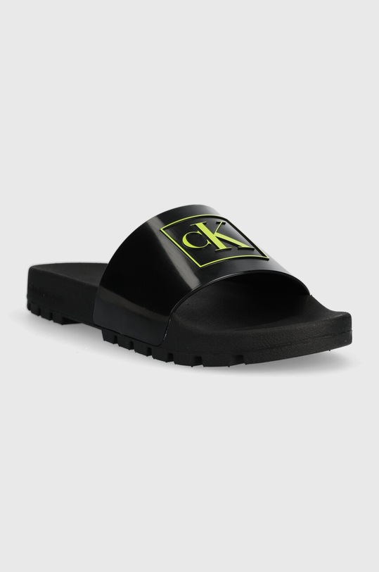 Calvin Klein Jeans klapki TRUCK SLIDE MONOGRAM RUBBER M YM0YM00591 czarny SS23
