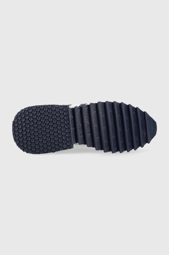 Tenisky Tommy Jeans Treck Cleat EM0EM01137 bílá